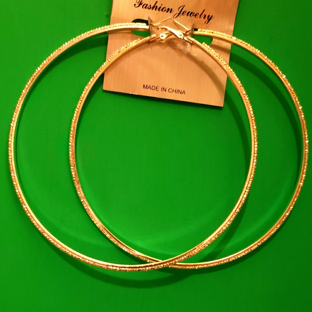 Silver loops